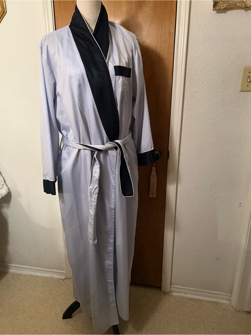 Classic Vintage Robe - Fernando Sanchez. Light Blue with Navy. L. Great Shape!